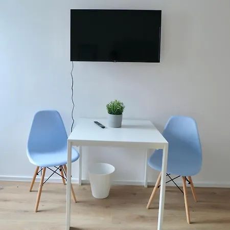 Bege Apartments: Work Heaven *